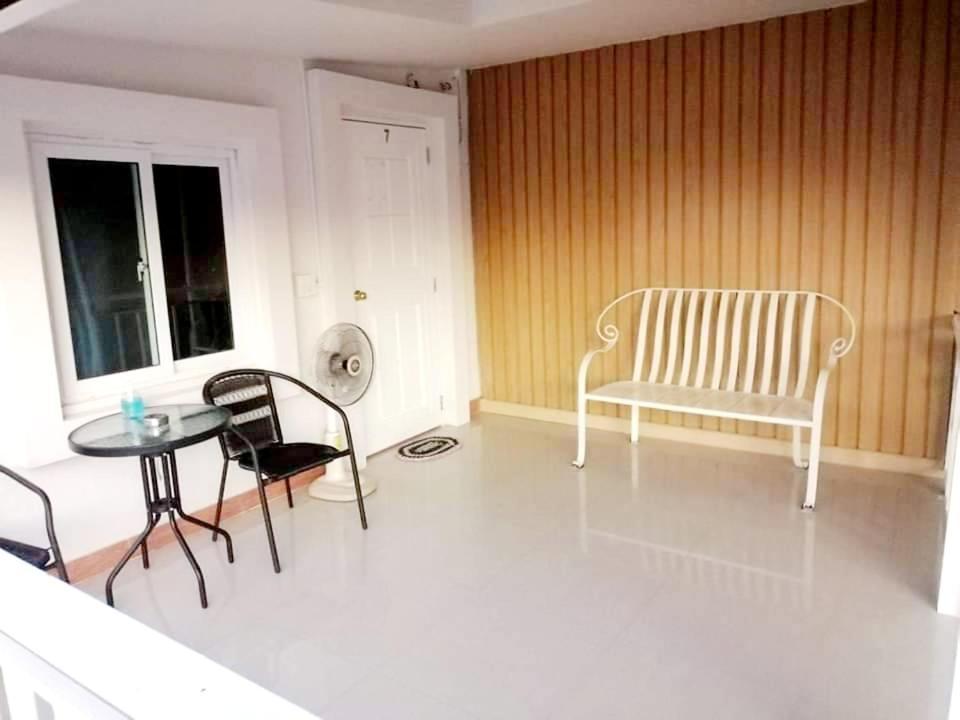 Sukano Apartment Vip Ban Thap Nang Exterior foto